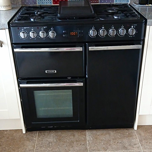 Leisure black freestanding - leisure, gas